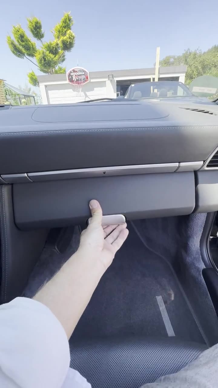 Video: Handschuhfach