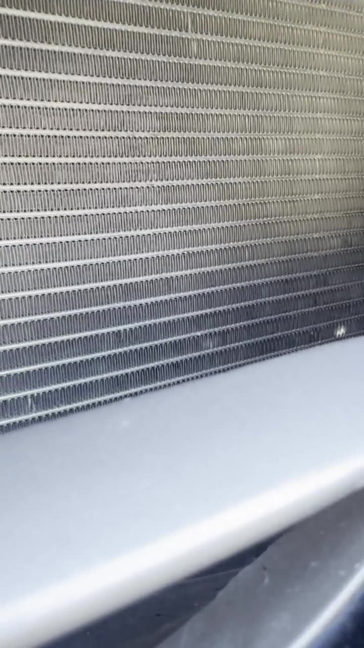 Video: Kühlereinlass im Detail